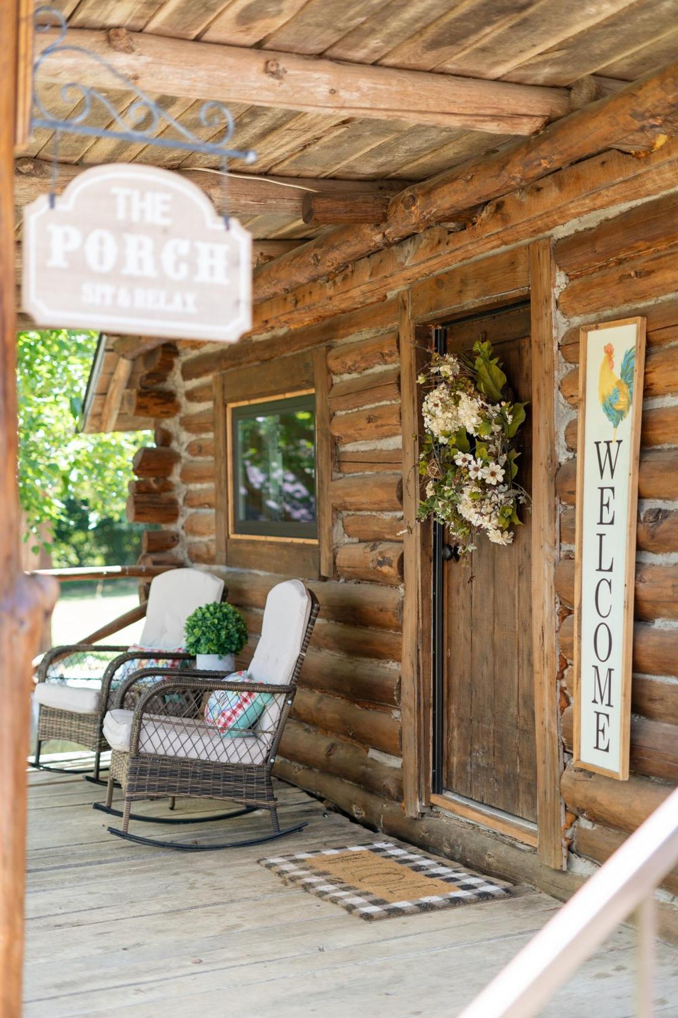 Spring Hill Farm - The Velvet Rooster Vila Alma Exterior foto